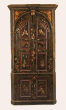 George III Chinoiserie corner cupboard
