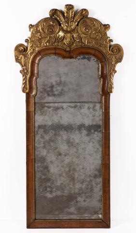 Queen Anne mirror front